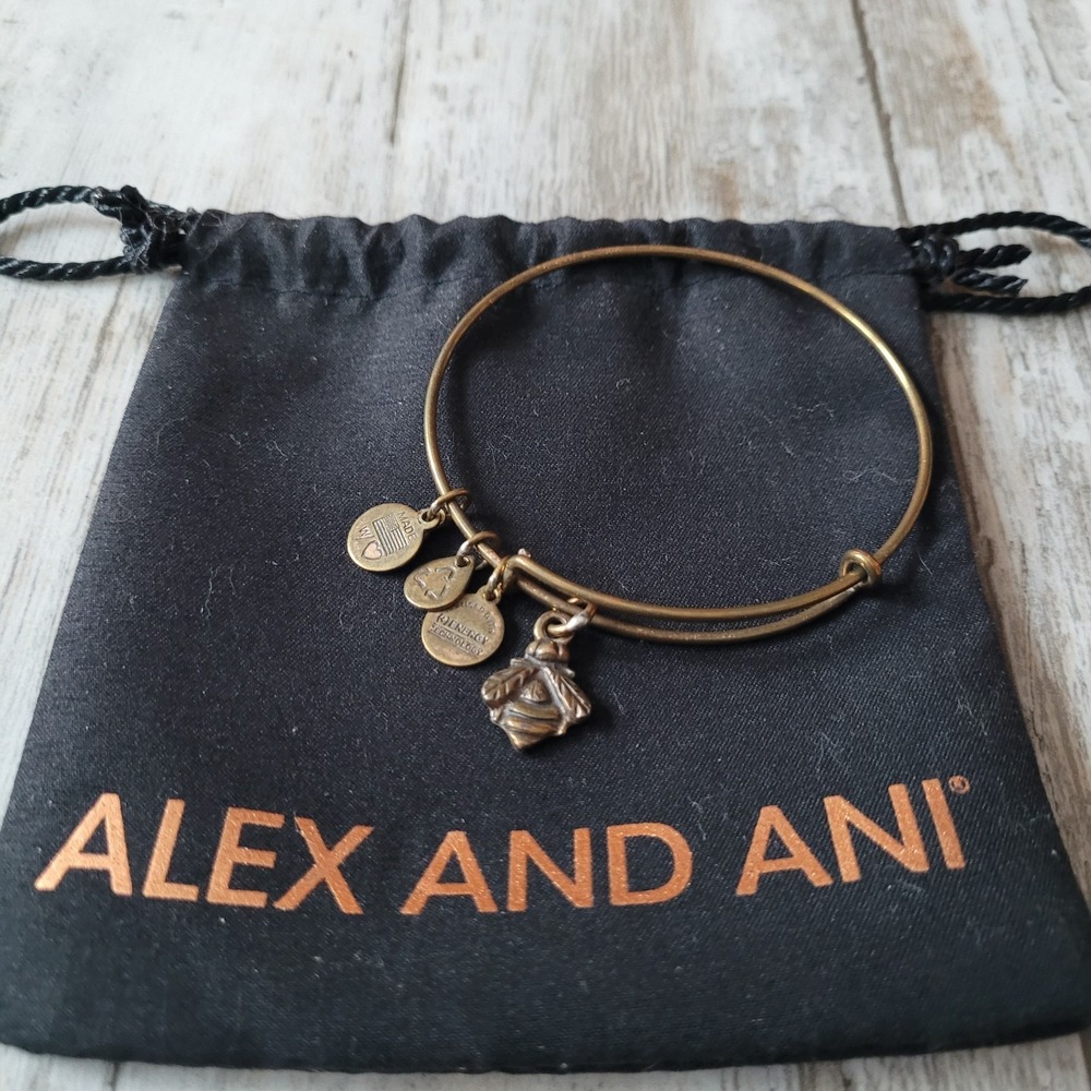 Alex and Ani "Bee" Charm Bracelet with Original Pouch‎ - Retired Design